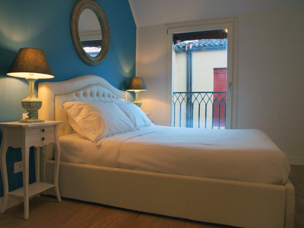 Cosmopolitan Central Rooms Boloňa Exteriér fotografie